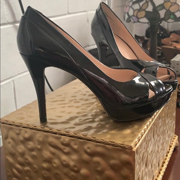 BLACK PATEN LEATHER SHOES by NINE WEST - Picture 2 of 7